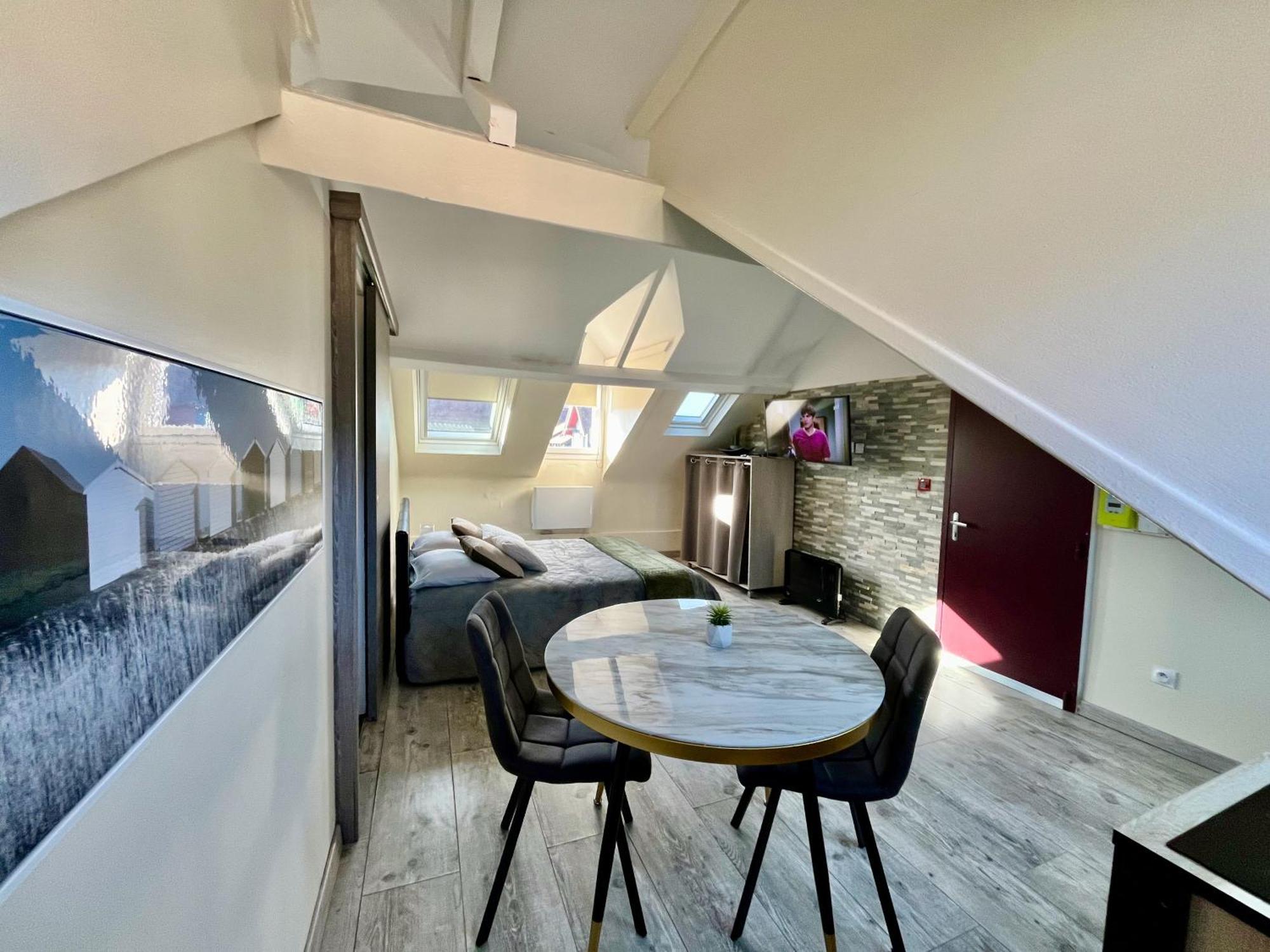 La Villa L'Oiseau Bleu Proche De La Plage Et De Deauville !!! Awards 2025 Blonville-sur-Mer Pokój zdjęcie